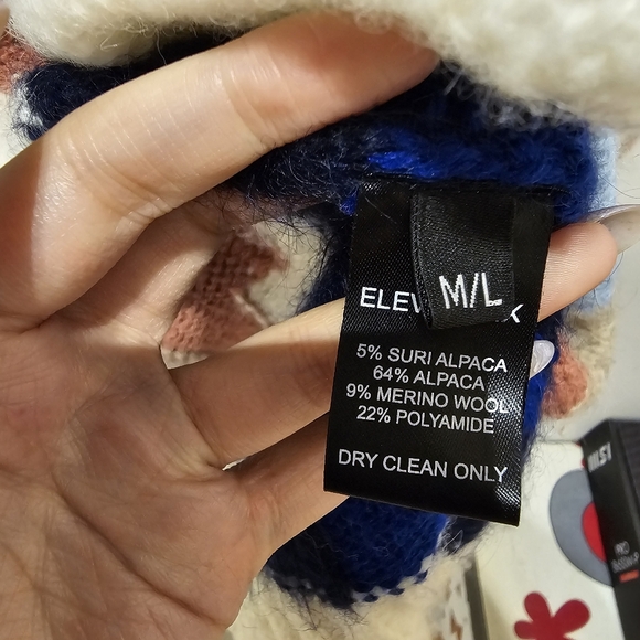 Alpaca Chevron Pattern Cardigan - Picture 4 of 6